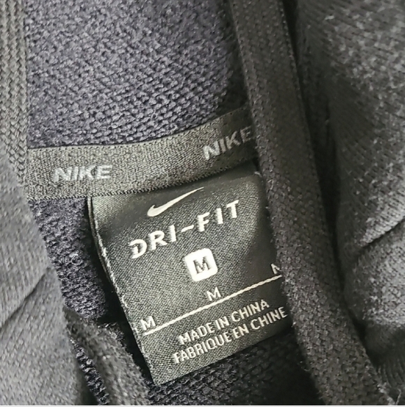 Nike Black Sweatshirt Classic Pullover Hoodie - Picture 2 of 4